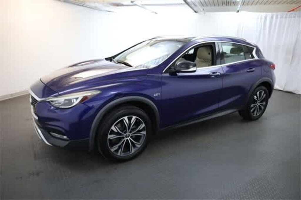 Used 2018 INFINITI QX30 Premium SUV