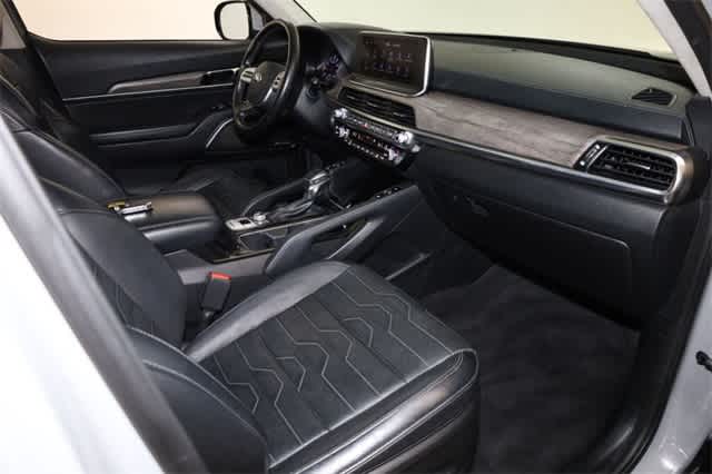 Thumbnail: 2021 Kia Telluride - 19