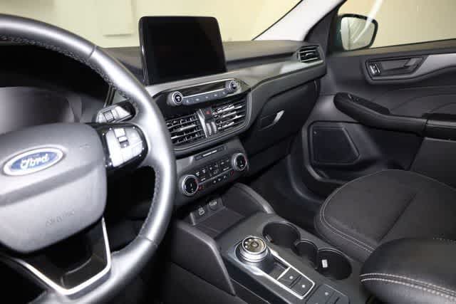 Thumbnail: 2024 Ford Escape - 23
