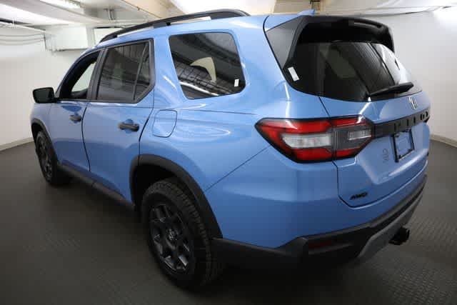 Thumbnail: 2024 Honda Pilot - 4