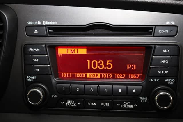 Thumbnail: 2012 Kia Optima - 23