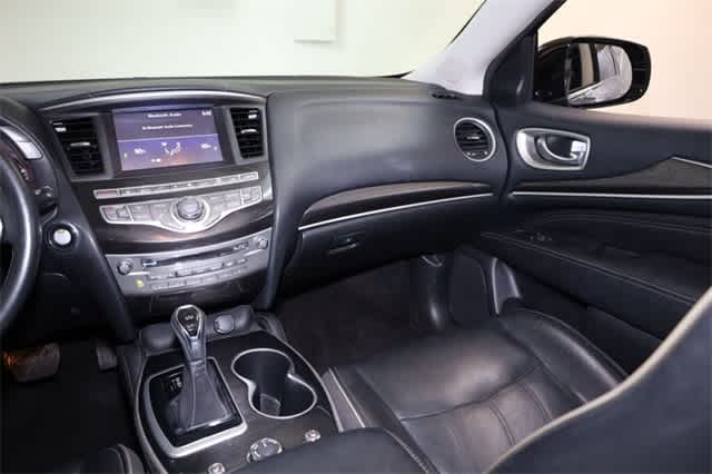 Thumbnail: 2017 INFINITI QX60 - 18