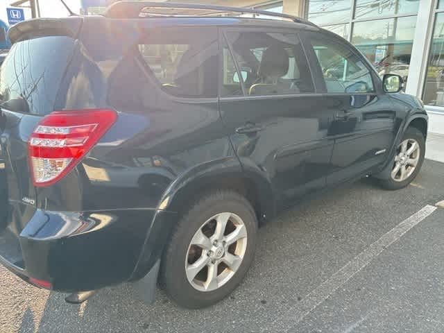 Thumbnail: 2012 Toyota RAV4 - 15