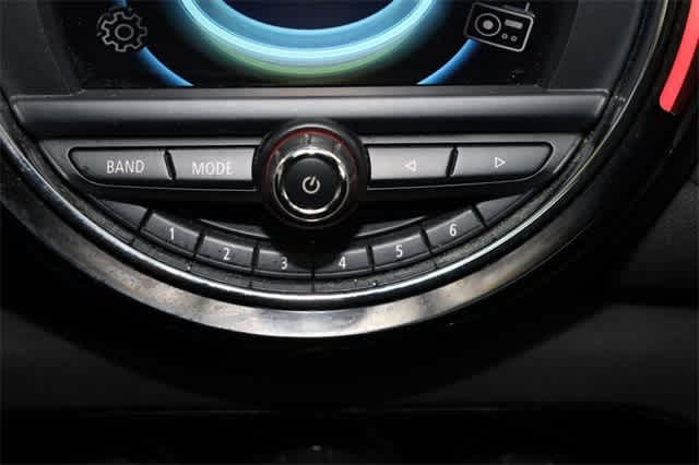 Thumbnail: 2017 MINI Cooper Clubman - 29