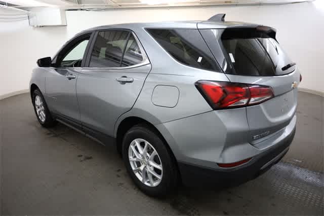 Thumbnail: 2024 Chevrolet Equinox - 4