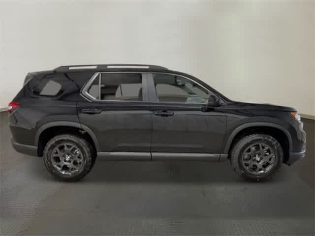Thumbnail: 2025 Honda Pilot - 9