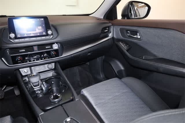 Thumbnail: 2023 Nissan Rogue - 18