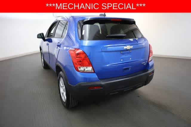 Thumbnail: 2016 Chevrolet Trax - 5