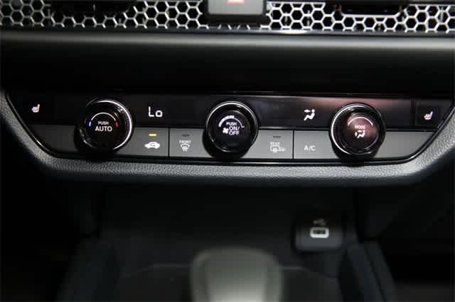 Thumbnail: 2025 Honda HR-V - 24