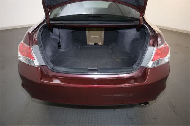 Thumbnail: 2012 Honda Accord - 31