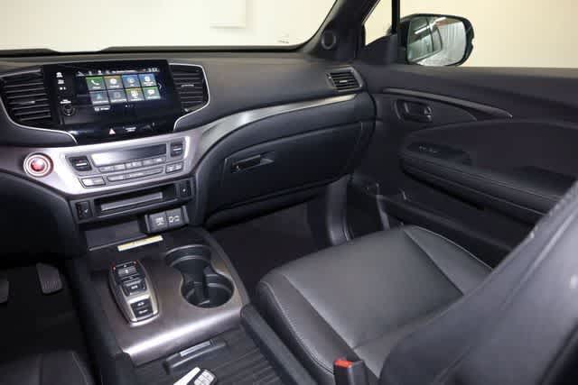 Thumbnail: 2023 Honda Passport - 25