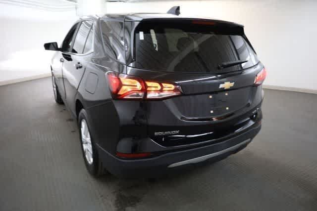 Thumbnail: 2022 Chevrolet Equinox - 5