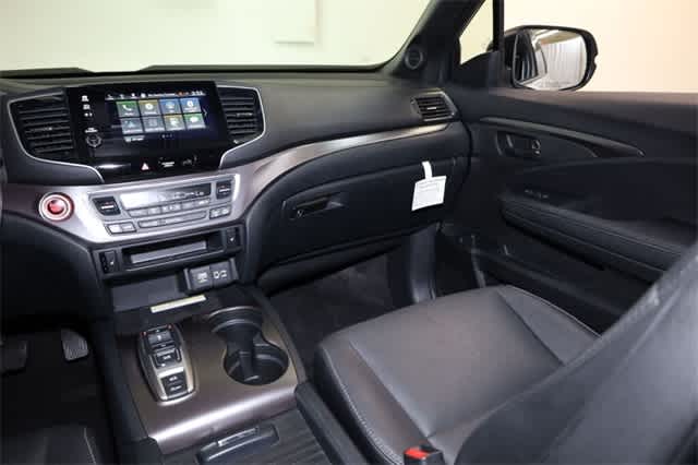Thumbnail: 2023 Honda Passport - 18