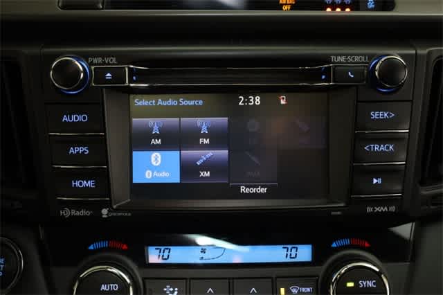 Thumbnail: 2018 Toyota RAV4 - 29