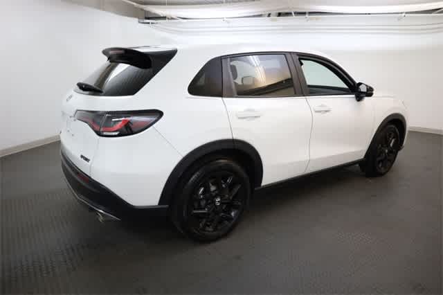 Thumbnail: 2025 Honda HR-V - 8