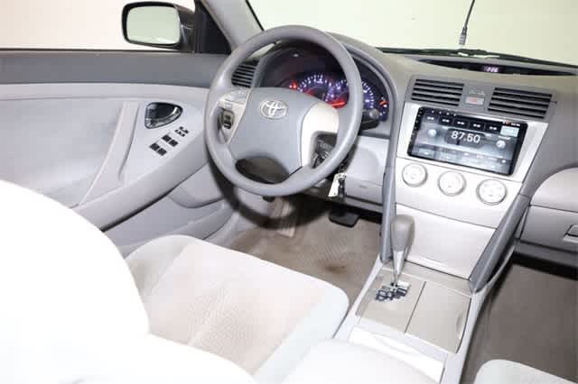 Thumbnail: 2011 Toyota Camry - 16