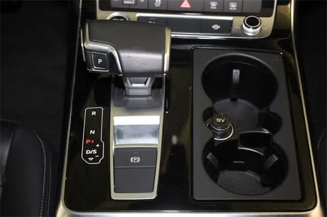 2022 Audi Q8 Premium 34