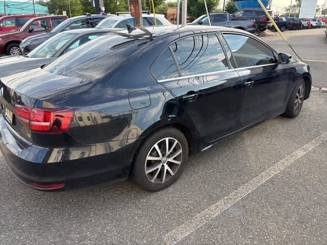 Thumbnail: 2017 Volkswagen Jetta - 13
