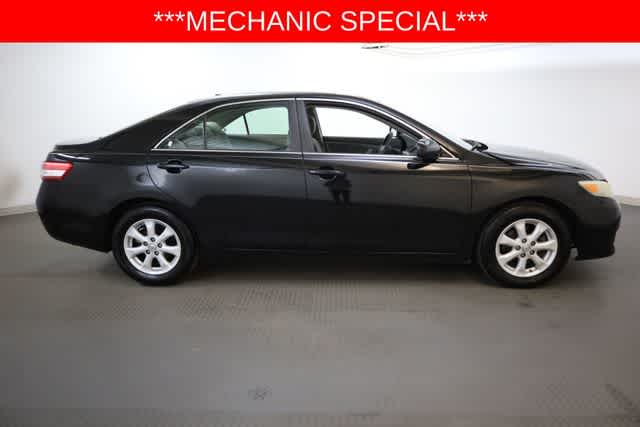 Thumbnail: 2011 Toyota Camry - 9