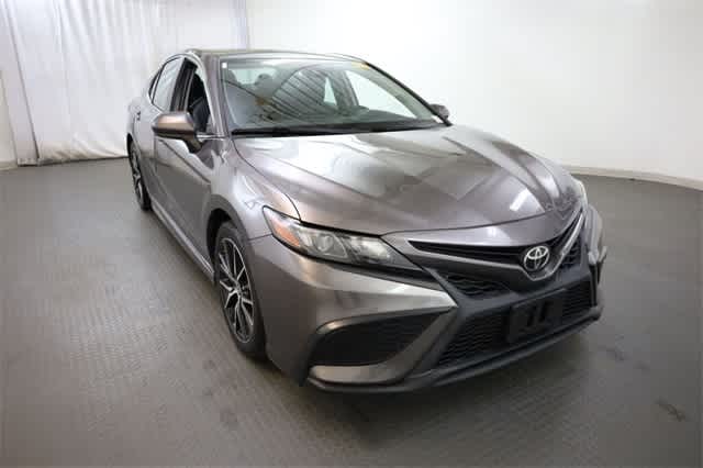 Thumbnail: 2021 Toyota Camry - 11