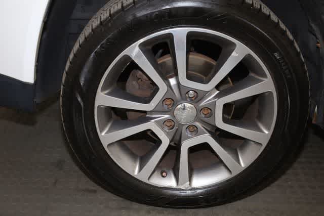 Thumbnail: 2016 Jeep Compass - 33