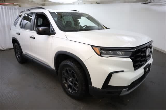 Thumbnail: 2024 Honda Pilot - 10