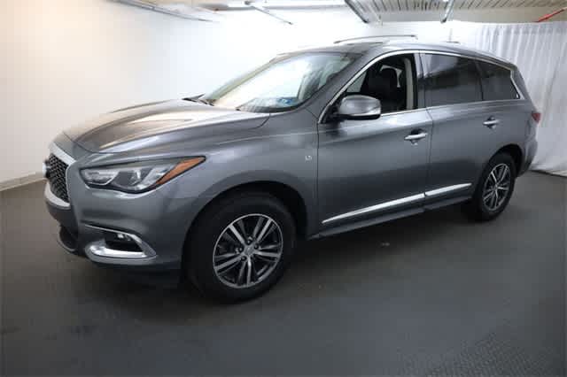 Thumbnail: 2017 INFINITI QX60 - 2