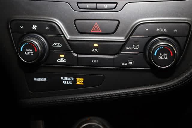 Thumbnail: 2012 Kia Optima - 25