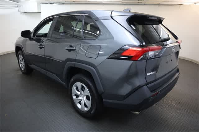 2023 Toyota RAV4 LE 4