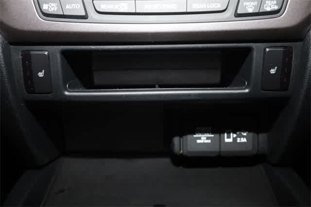 Thumbnail: 2021 Honda Pilot - 31