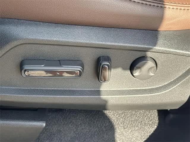 Thumbnail: 2026 Honda Pilot - 24