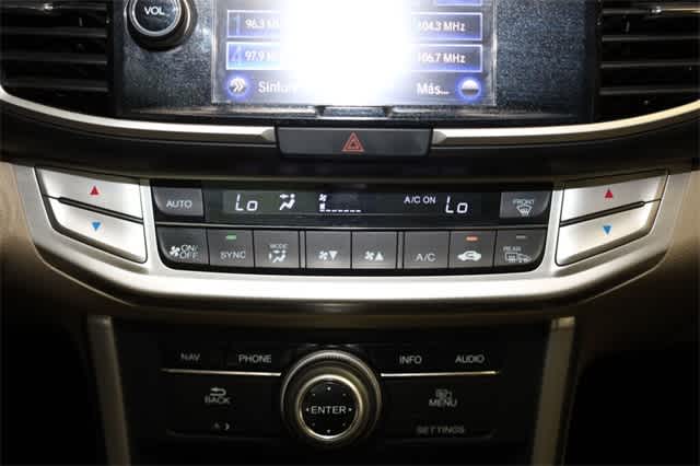Thumbnail: 2015 Honda Accord - 29