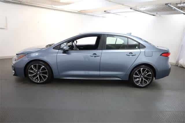 Thumbnail: 2022 Toyota Corolla - 3