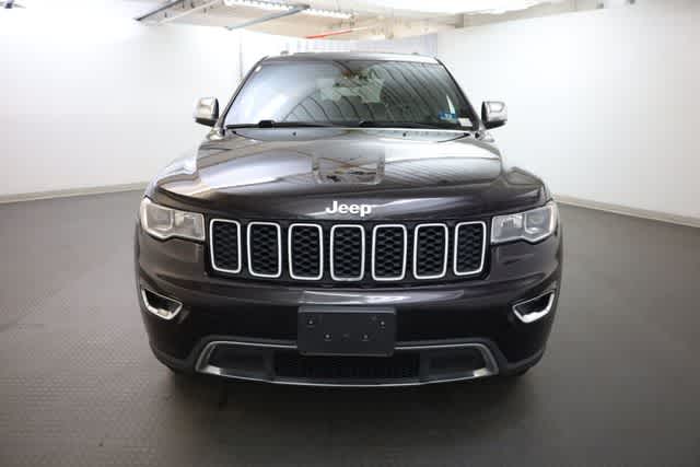Thumbnail: 2018 Jeep Grand Cherokee - 12