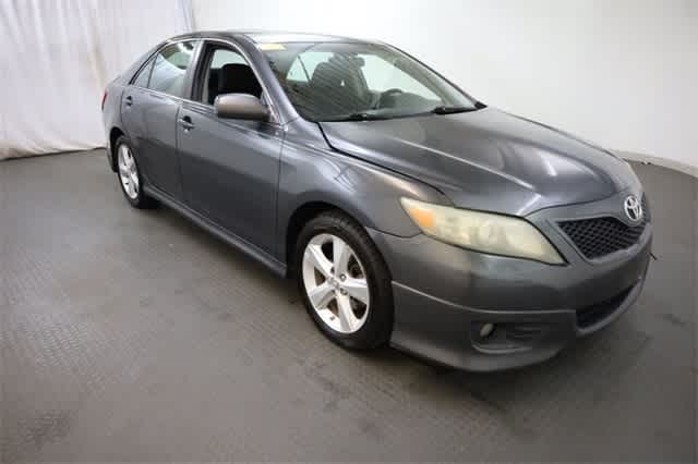 Thumbnail: 2011 Toyota Camry - 10