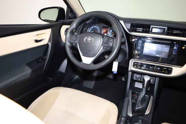 Thumbnail: 2017 Toyota Corolla - 21
