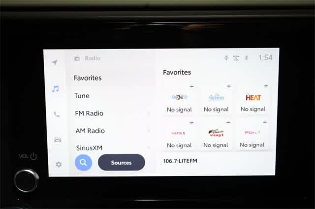 Thumbnail: 2023 Toyota Highlander - 29