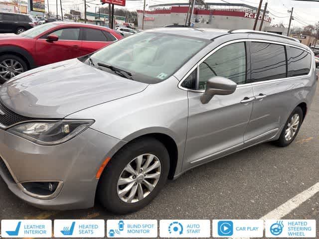 2019 Chrysler Pacifica Touring L -
                  Union, NJ