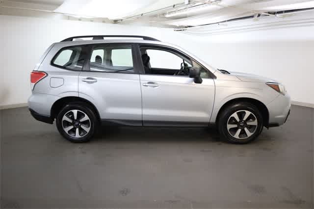 Thumbnail: 2017 Subaru Forester - 9