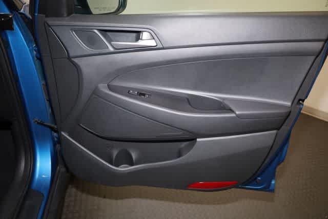 Thumbnail: 2019 Hyundai Tucson - 31