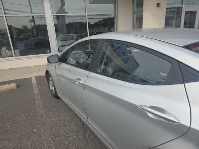 Thumbnail: 2016 Hyundai Elantra - 7