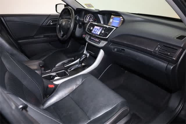 Thumbnail: 2013 Honda Accord - 19