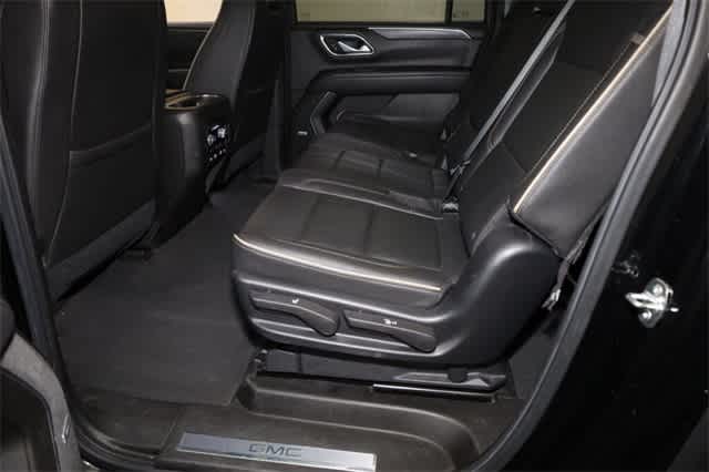 Thumbnail: 2021 GMC Yukon XL - 21