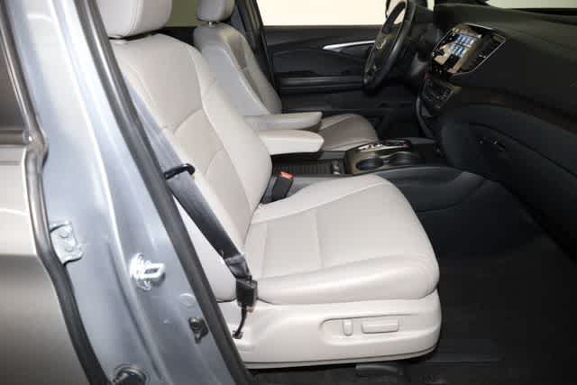 Thumbnail: 2023 Honda Passport - 36