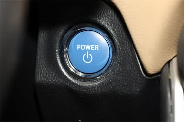 Thumbnail: 2019 Toyota RAV4 - 33