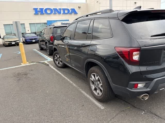 Thumbnail: 2023 Honda Passport - 10