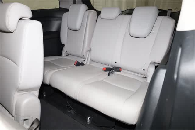 Thumbnail: 2022 Honda Odyssey - 22