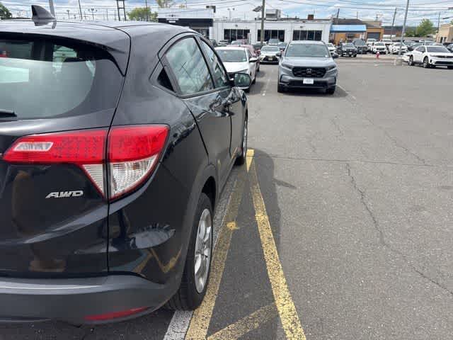 Thumbnail: 2019 Honda HR-V - 9
