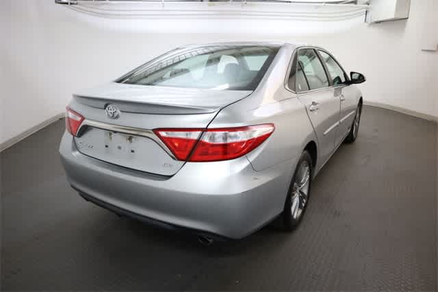 Thumbnail: 2017 Toyota Camry - 7