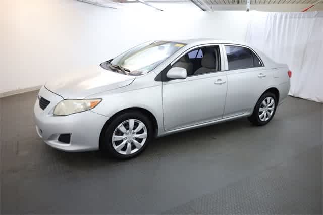 Thumbnail: 2010 Toyota Corolla - 2